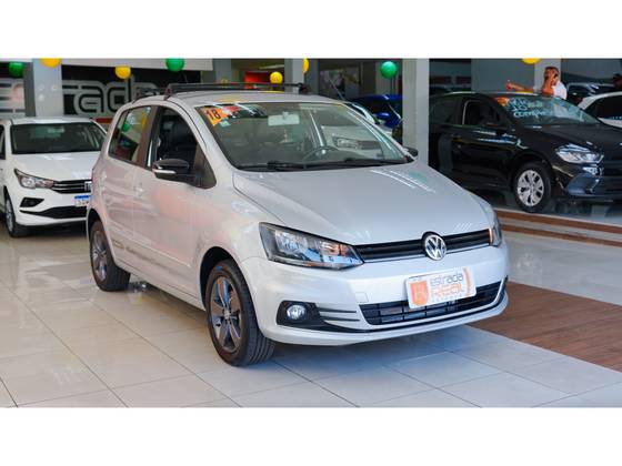 VOLKSWAGEN FOX 1.6 MSI TOTAL FLEX CONNECT 4P MANUAL VOLKSWAGEN FOX 1.6 MSI TOTAL FLEX CONNECT 4P MANUAL